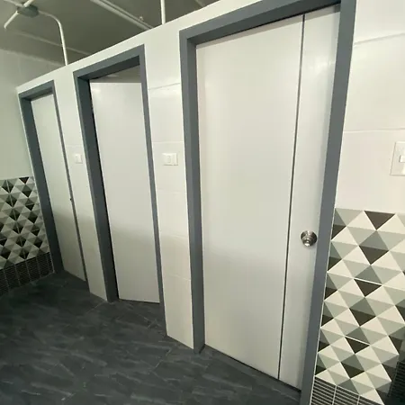 Nij Lady Dorm Hostel