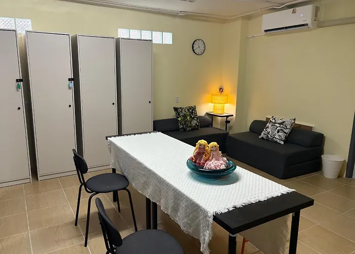 Nij Lady Dorm * 방콕